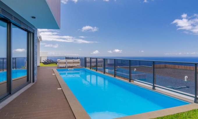 Estreito da Calheta Villa | Casa Mozart I