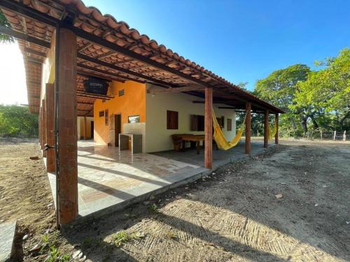 Caicara Casa | Casa na lagoa azul