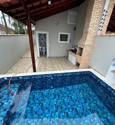 Balneario Santa Eugenia Casa | Casa na praia com piscina e Wi-fi
