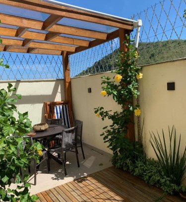 Praia de Santiago Casa | Casa na Praia de Santiago, próxima a Maresias!