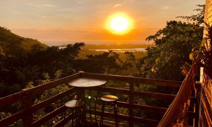 Barra de Guaratiba Casa | Casa na serra de Grumari vista incrível