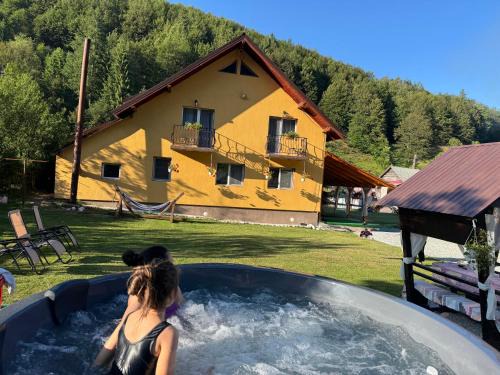 Arieseni Casa | Casa Natalia Raisa Arieșeni