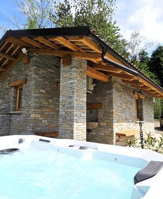 Revello Chalet De Esquí | Casa nel Bosco