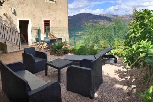 Sainte-Lucie-de-Tallano Apartamento | CASA NEPITA avec clim sur vue grandiose