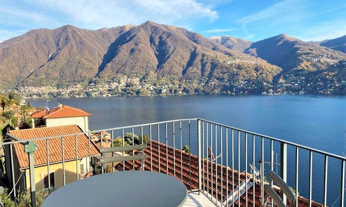 Carate Urio Casa | Casa Niss – Best Lake View in Como