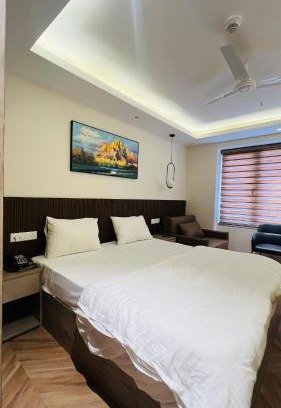 Jaypee Greens Apartamento | Casa Nova Luxury Studio and Prime Location