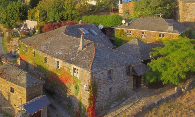 Cervantes Casa | Casa O Crego