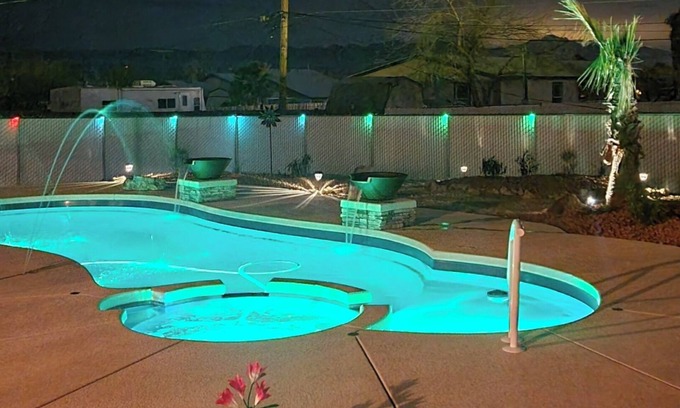 Bullhead City Casa | Casa Oasis- Your Family Fun Vacation Pool Home with Boat Parking