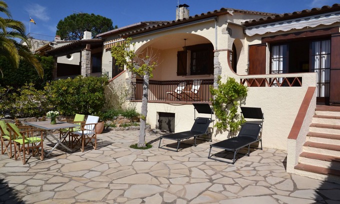 Torroella de Montgri Casa | Casa Ogassa - L'Estartit, Torre Vella