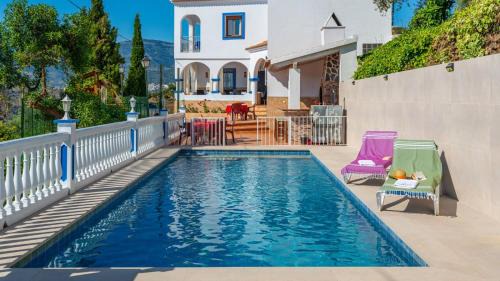 Sayalonga Casa | Casa Olivares Altos Sayalonga by Ruralidays