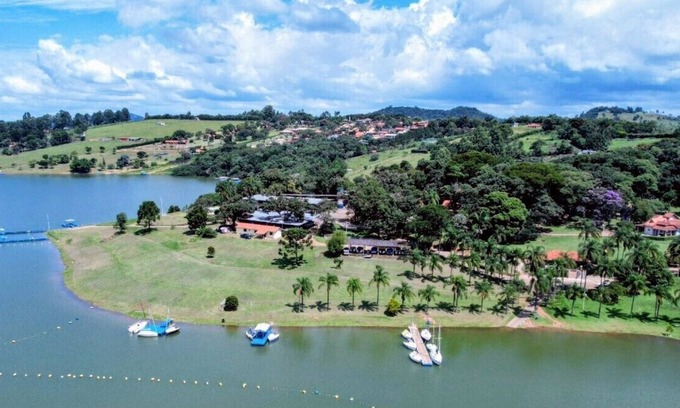 Joanopolis Cabaña | Casa pé na Água/ Frente Para a Linda Represa em Joanópolis -s.p. Rampa Barco/jet