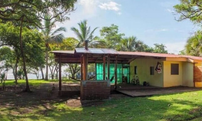 Aserradores Casa | Casa Pacifico–Beachfront - Gem in Los Clavo