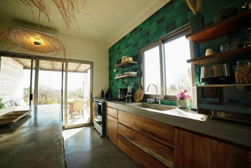 Cerritos Casa | Casa Pakal-Cozy Cottage Near Cerritos Beach