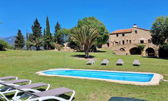 Agullana Villa | Casa Palou: Beautiful Villa with Stunning Views, walking distance from village