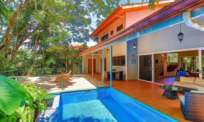 Valle Pura Vida Casa | Casa Paraíso en la Jungla, 4 Bedroom, Canopy level home