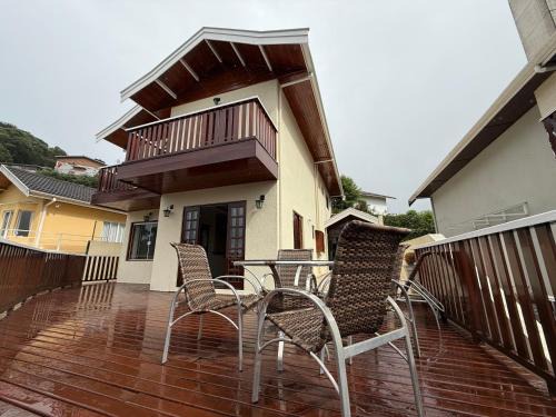Jardim Sumare Casa | Casa para até 8 pessoas ou studio para até 3 com fácil acesso à pontos turísticos