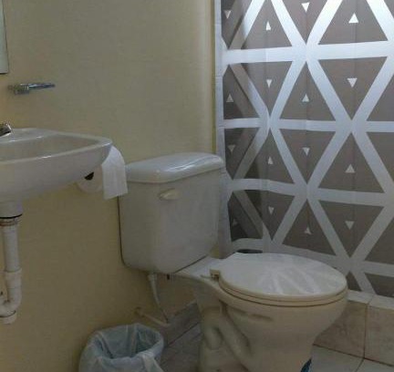 Portoviejo Apartamento | Casa Para Familiar Cerca de Universidad
