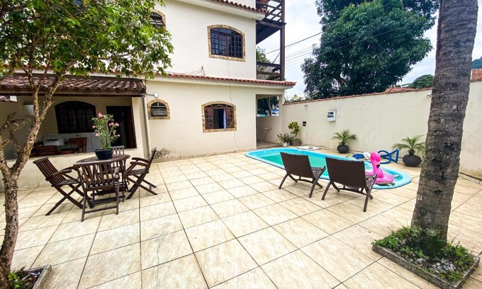 Verolme Casa | Casa para temporada com piscina em Angra dos Reis