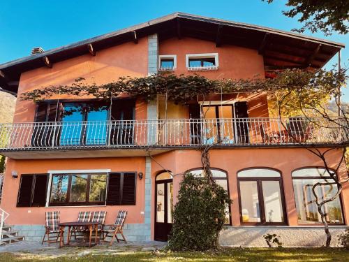 Porto Valtravaglia Apartamento | Casa Paradiso