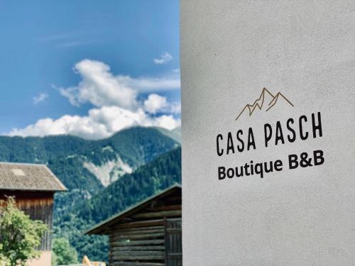Sumvitg Cama Y Desayuno | Casa Pasch - Boutique Bed and Breakfast in Cumpadials
