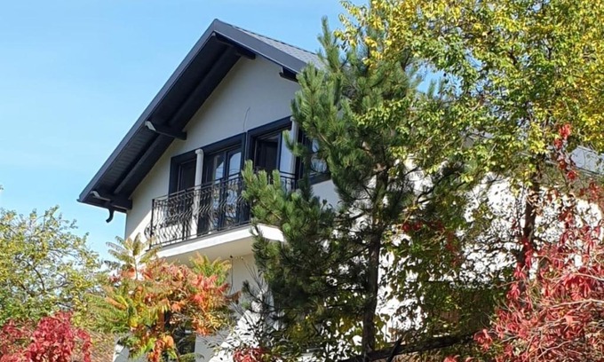 Rasnov Casa | Casa Pe Vale