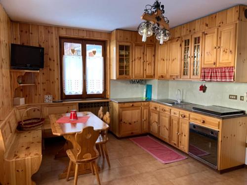 Schilpario Apartamento | CASA PIAZZALE ALPINI
