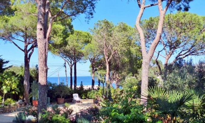 Port de la Selva Apartamento | Casa PICCOLINA Apartamento en planta baja junto al mar en el parque Cap de C