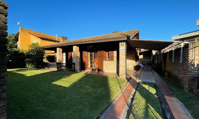 Atlantida Casa | CASA PINARES DE ATLANTIDA