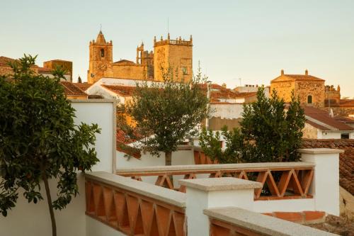 Santa Clara Hotel | Casa Pizarro Hotel