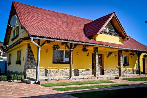 Dragus Casa | Casa Potcovarului