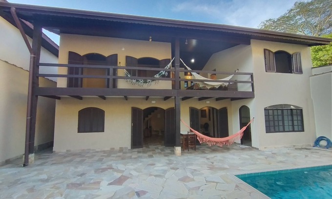 Camburi Casa | Casa Praia Camburi -10 Pessoas - Piscina com Cascata