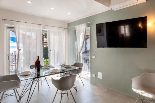 Intra Apartamento | Casa Quadrifoglio - Borromeo