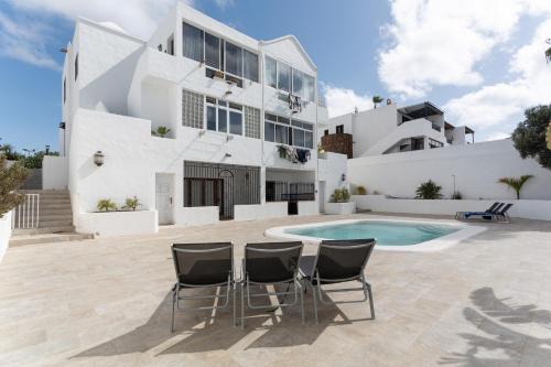 Playa del Cable Casa | Casa Queen Vetusta -Pool and Tennis