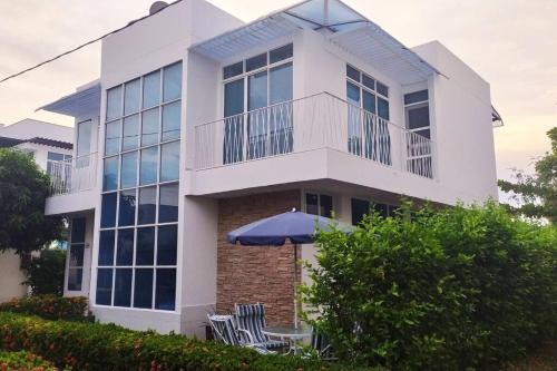Flandes Casa | Casa quinta, piscina privada , campestre acogedora