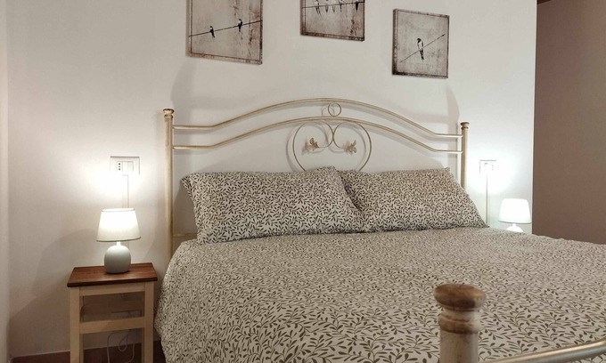 Tione degli Abruzzi Apartamento | Casa Rondinella: Cozy apartment in an 18th century palazzo
