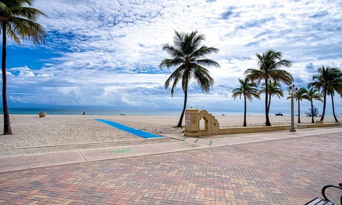Hollywood South Central Beach Apartamento | CASA ROSELLE 2 BEDROOMS