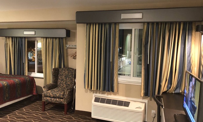 San Jose Hotel | Casa Royal Inn