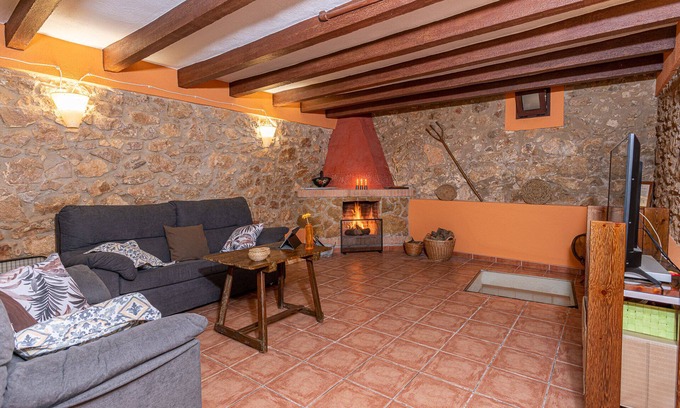 Rossell Cabaña | Casa rural Angelita para 6 personas