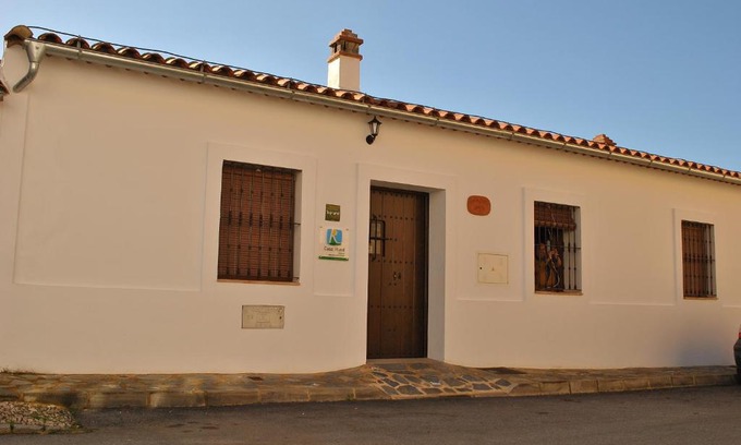 Linares de la Sierra Casa | Casa Rural Aya II