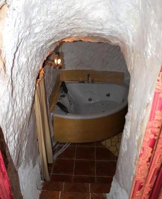 Alcalá del Júcar Apartamento | Casa Rural con Jacuzzi Paraíso del Júcar