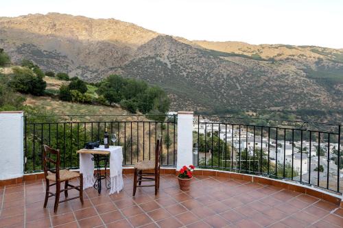 Trevelez Casa | Casa rural El Fuerte de Atabuey