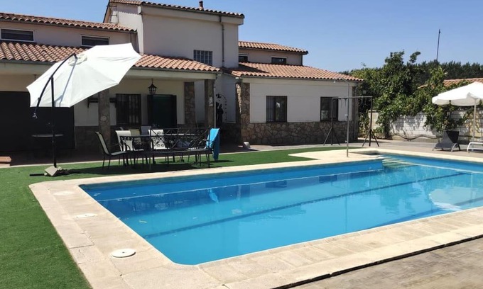 Coria Casa | Casa Rural El Zarzoso TR-CC-00562