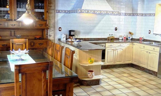 Lira Casa | Casa Rural en Lira para 9 personas