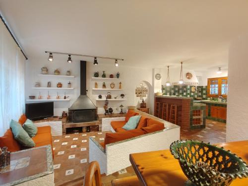Alfara de Carles Casa | Casa rural entera en Parque Natural de los Puertos