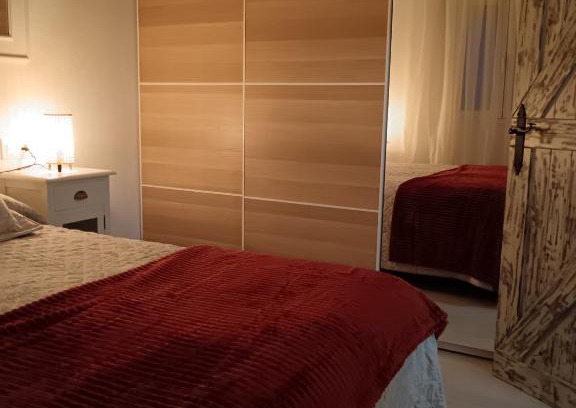 Setenil de las Bodegas Apartamento | Casa Rural "Entre Costuras"