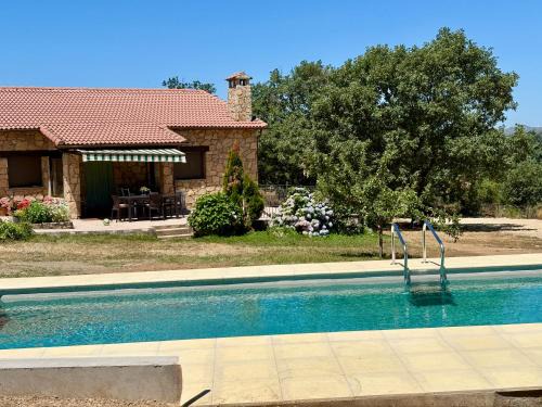 Becedas Casa | Casa Rural Fuentecillas