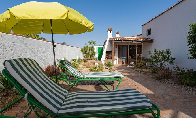 Yaco Casa | Casa Rural La Capellania Tenerife, Casa Verde