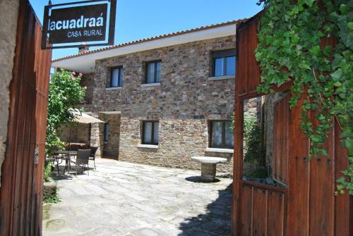 Linares de Riofrío Casa | Casa Rural La Cuadraá
