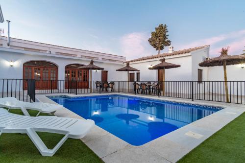 Illora Casa | Casa Rural La Loma Granero