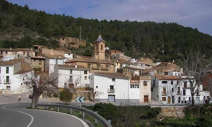 Alcudia de Veo Casa | Casa rural La Senyora